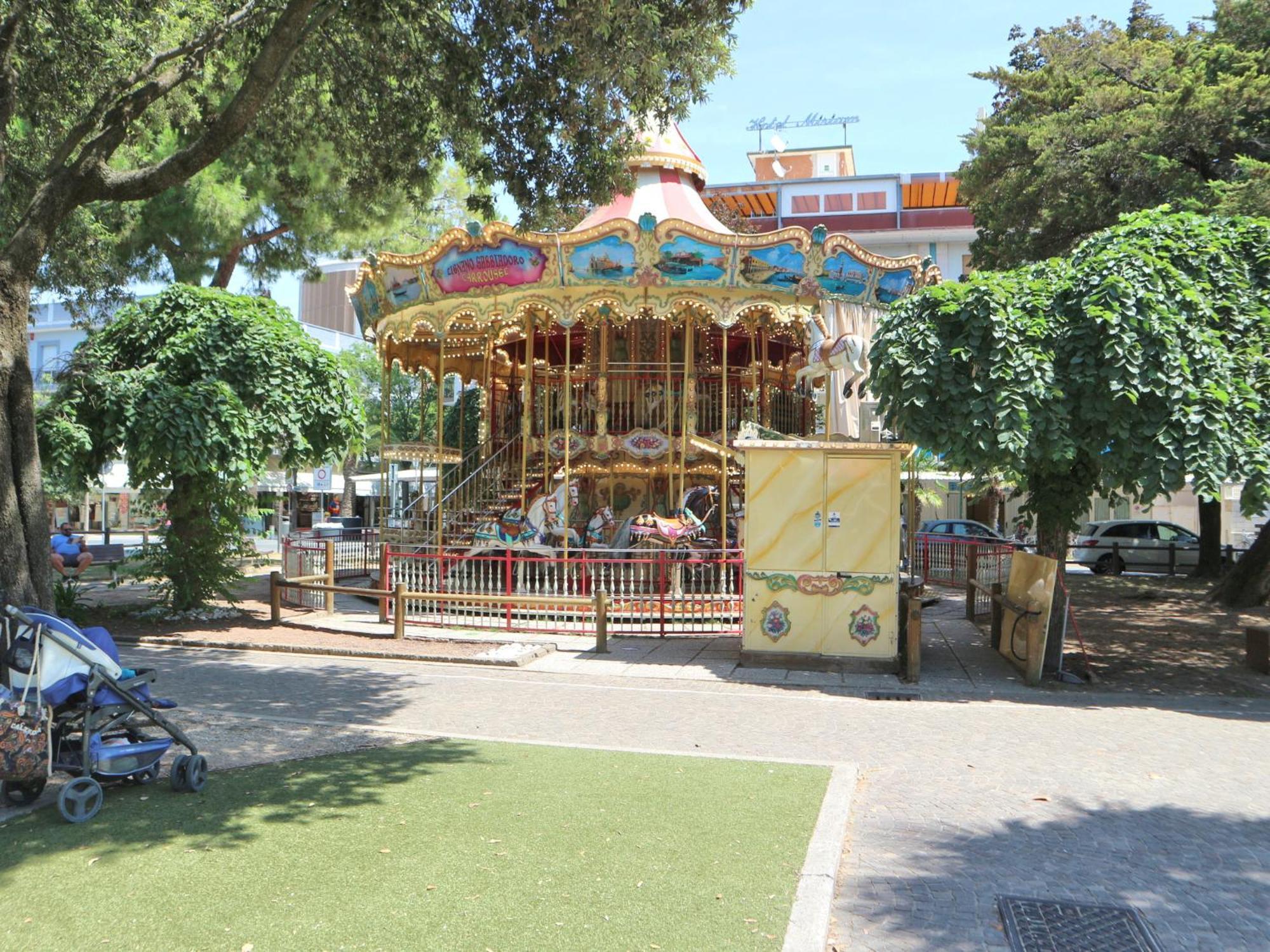 Levante Lignano Sabbiadoro Exteriör bild