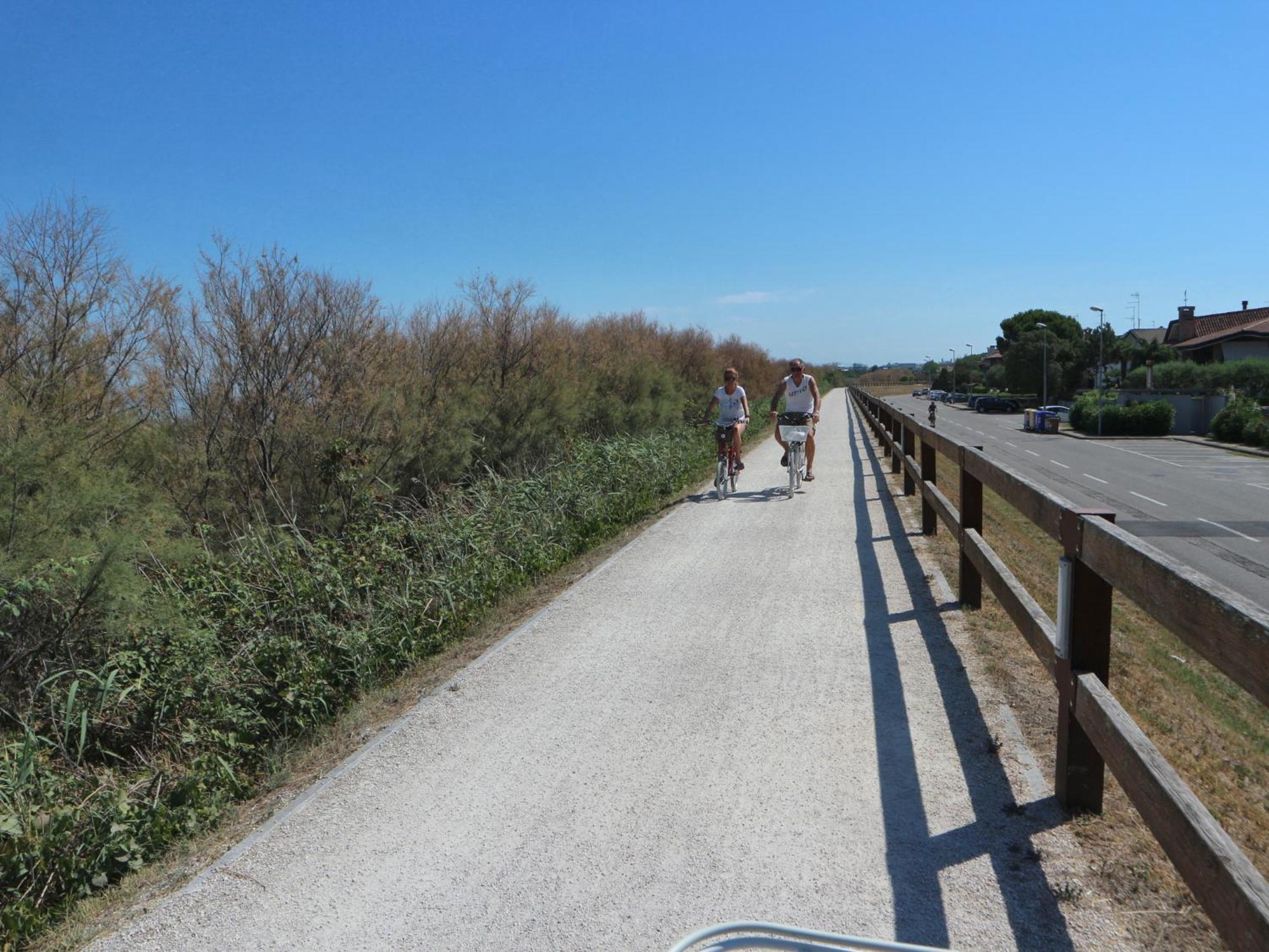 Levante Lignano Sabbiadoro Exteriör bild