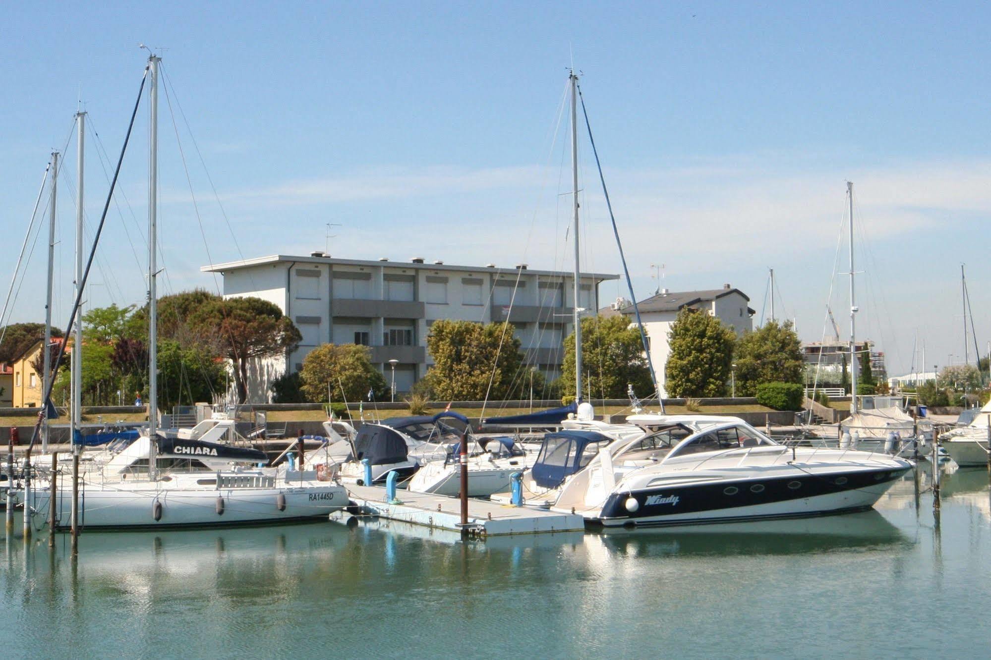 Levante Lignano Sabbiadoro Exteriör bild